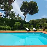 Magnificent Villa *