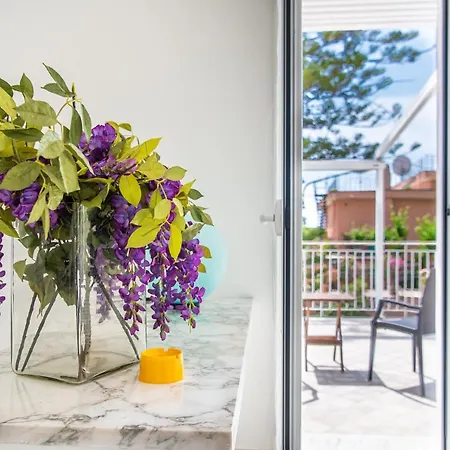 Magnificent סנרמו